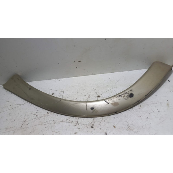 Moldura Paralama Dianteiro Esqu Corsa / Classic 1995 A 2010 Preto