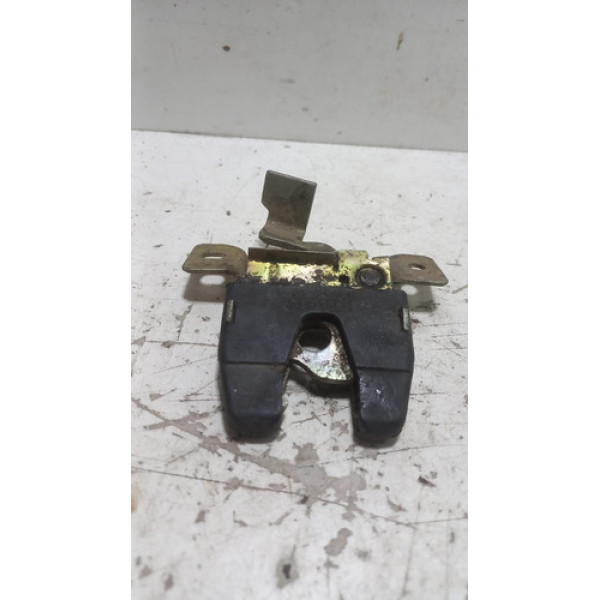 Fechadura Tampa Porta Malas Santana 1984 A 1990